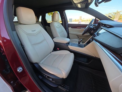 2017 Cadillac XT5 Luxury FWD