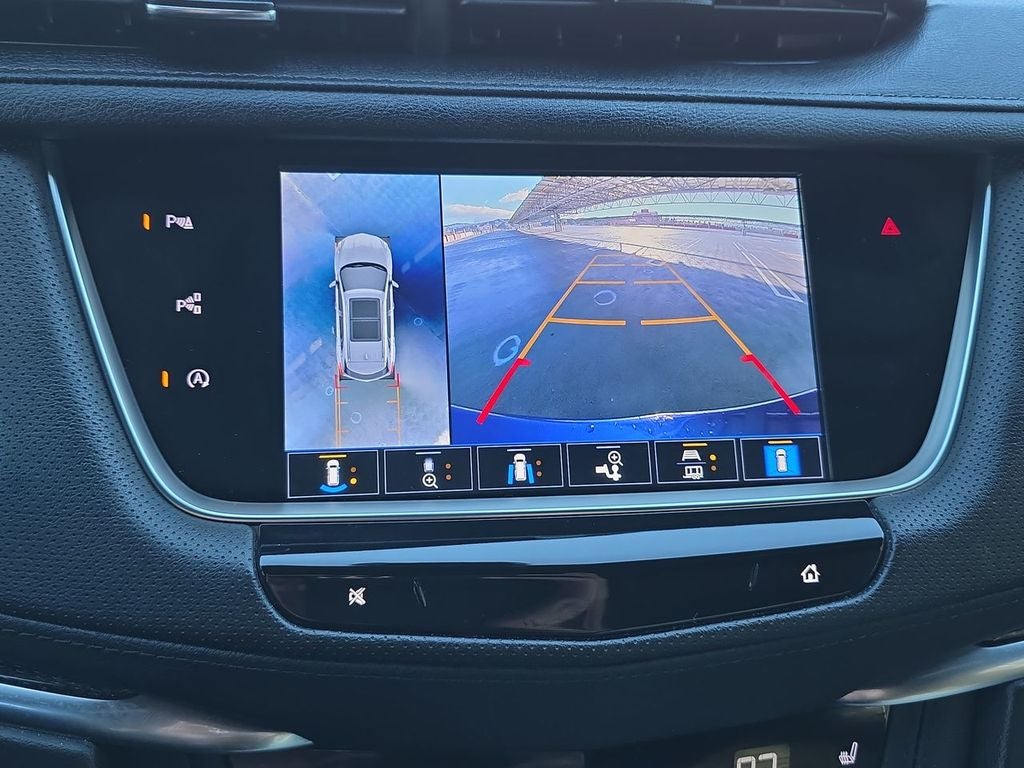 2023 Cadillac XT5 Sport