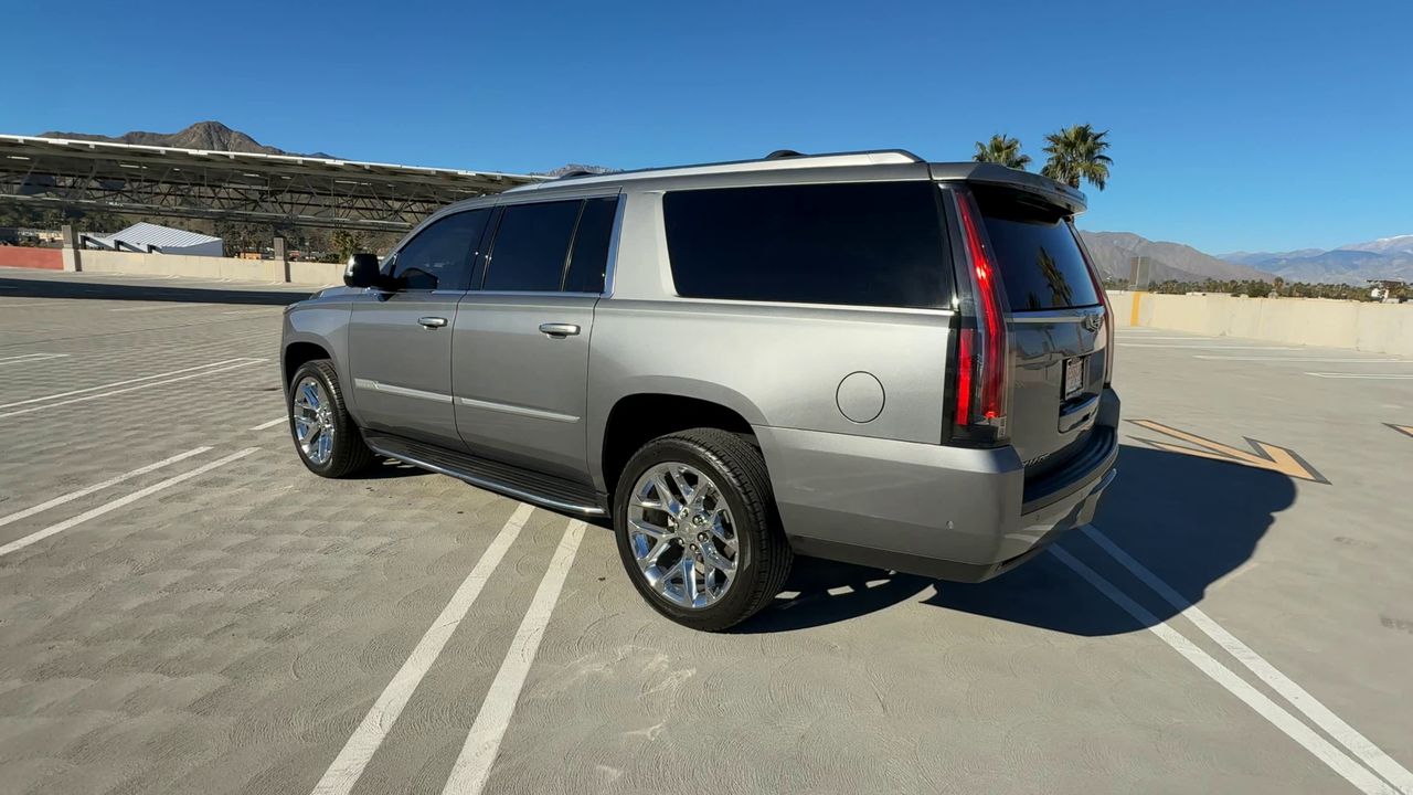 2019 Cadillac Escalade ESV Luxury