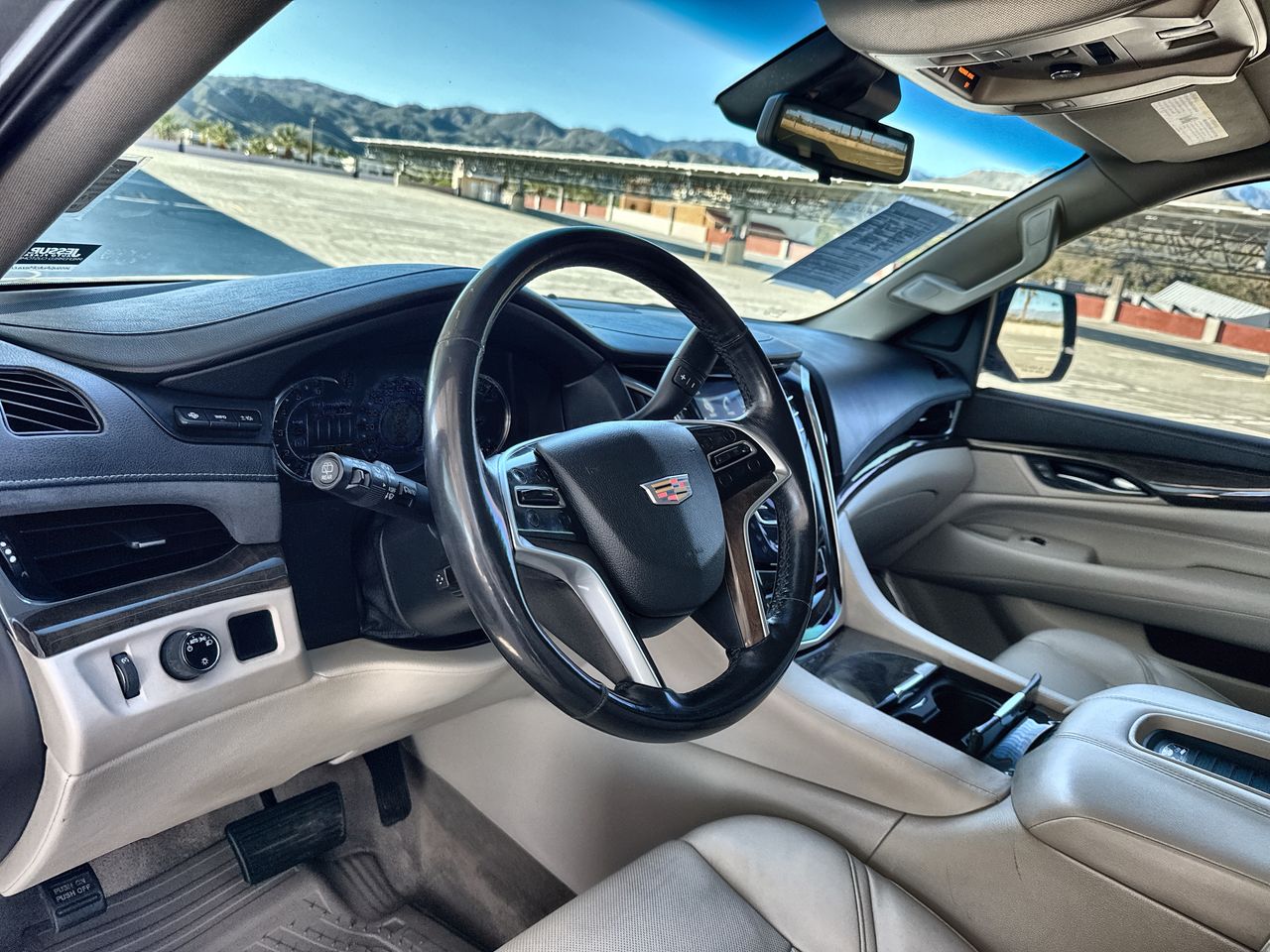 2019 Cadillac Escalade ESV Luxury