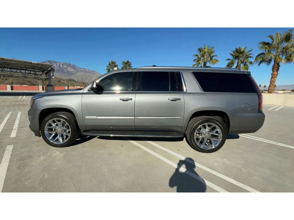 2019 Cadillac Escalade ESV Luxury