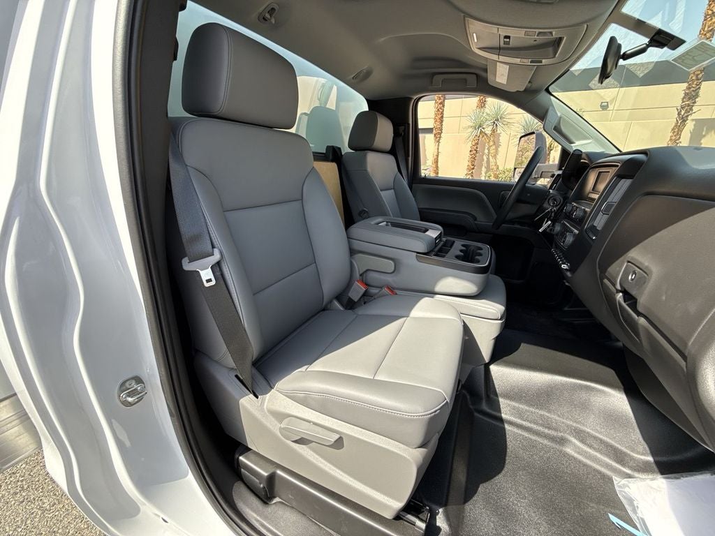 2024 Chevrolet Silverado 5500 HD Work Truck