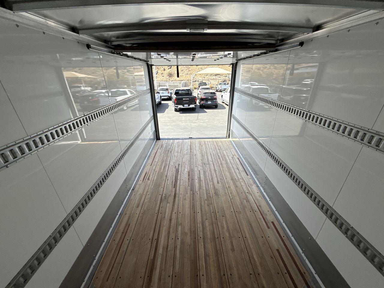 2024 Chevrolet Silverado 5500 HD Work Truck