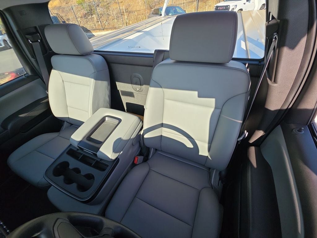 2024 Chevrolet Silverado 5500 HD Work Truck