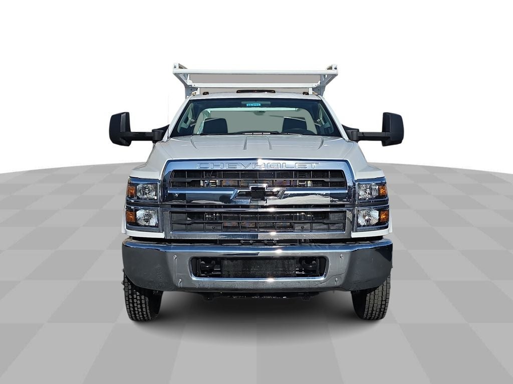2024 Chevrolet Silverado 5500 HD Work Truck