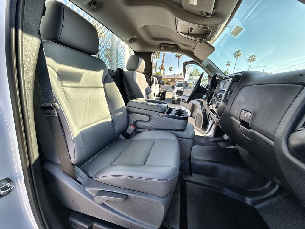 2024 Chevrolet Silverado 5500 HD Work Truck