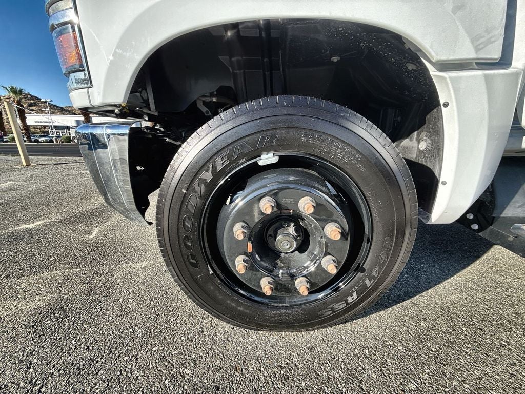 2024 Chevrolet Silverado 5500 HD Work Truck