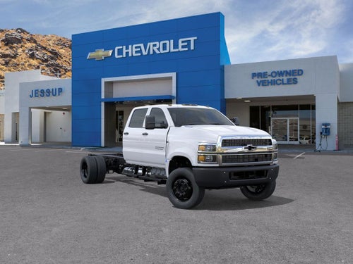 2025 Chevrolet Silverado 4500 HD Work Truck