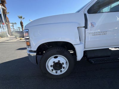 2024 Chevrolet Silverado 5500 HD Work Truck
