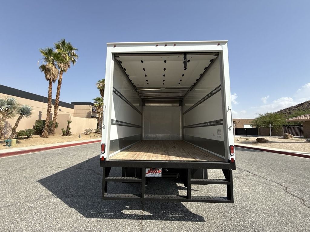 2024 Chevrolet Silverado 5500 HD Work Truck