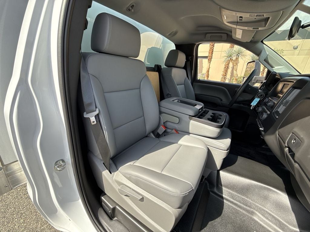 2024 Chevrolet Silverado 5500 HD Work Truck