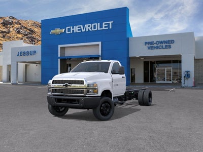 2025 Chevrolet Silverado 4500 HD Work Truck