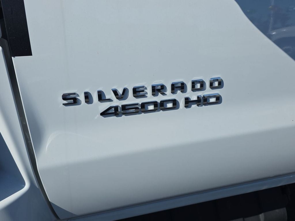 2025 Chevrolet Silverado 4500 HD Work Truck