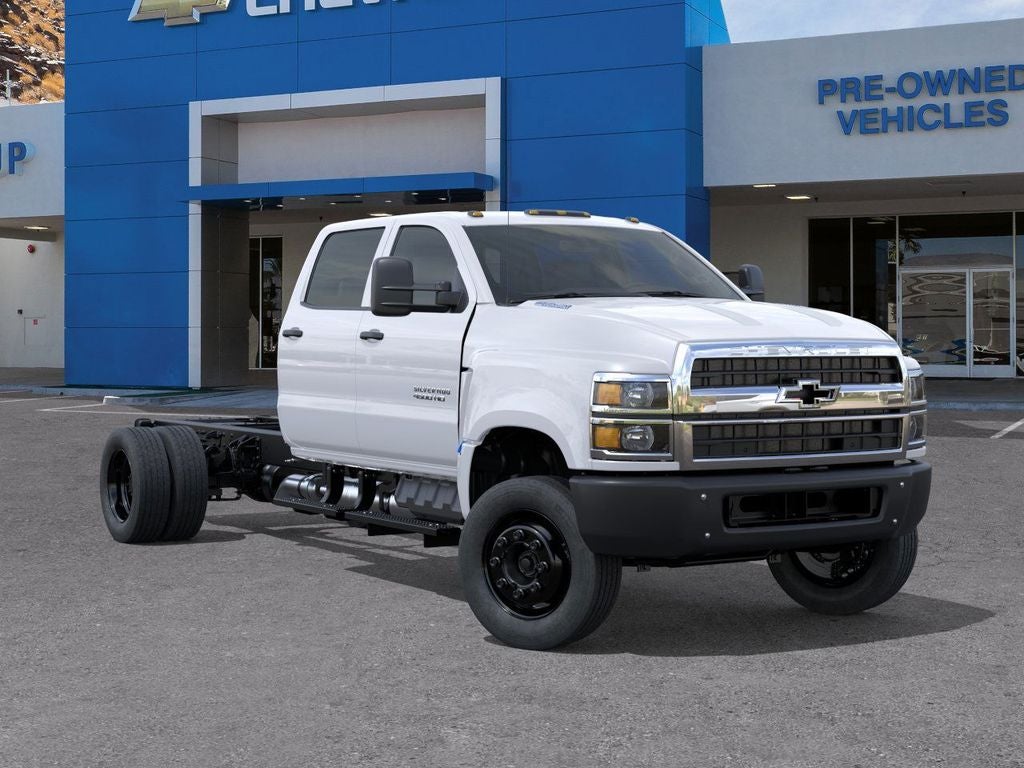 2025 Chevrolet Silverado 4500 HD Work Truck