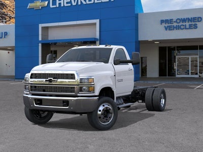 2025 Chevrolet Silverado 6500 HD Work Truck