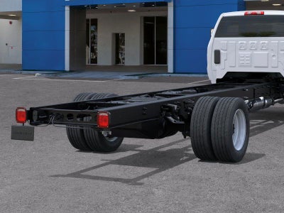 2025 Chevrolet Silverado 6500 HD Work Truck