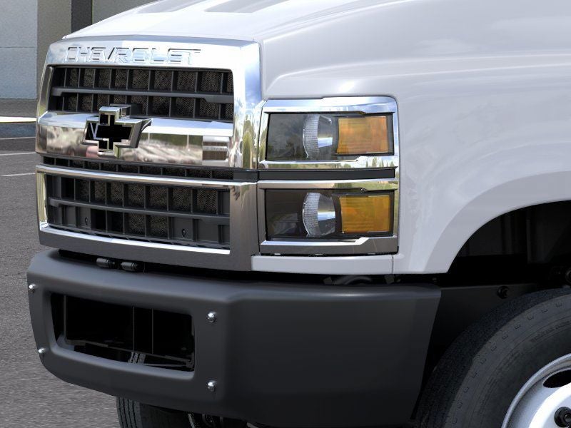 2025 Chevrolet Silverado 6500 HD Work Truck