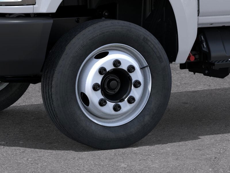 2025 Chevrolet Silverado 6500 HD Work Truck