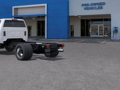 2025 Chevrolet Silverado 6500 HD Work Truck