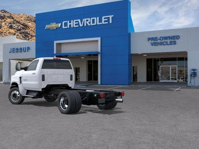2025 Chevrolet Silverado 6500 HD Work Truck