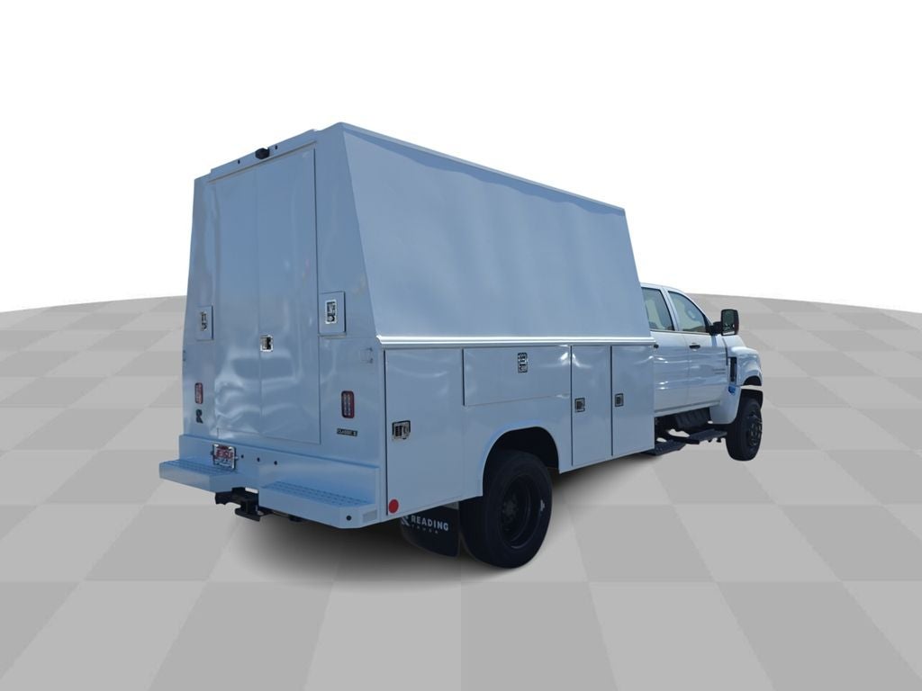 2024 Chevrolet Silverado 5500 HD Work Truck