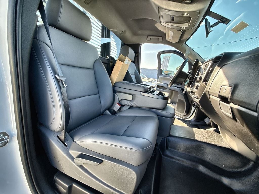 2024 Chevrolet Silverado 5500 HD Work Truck