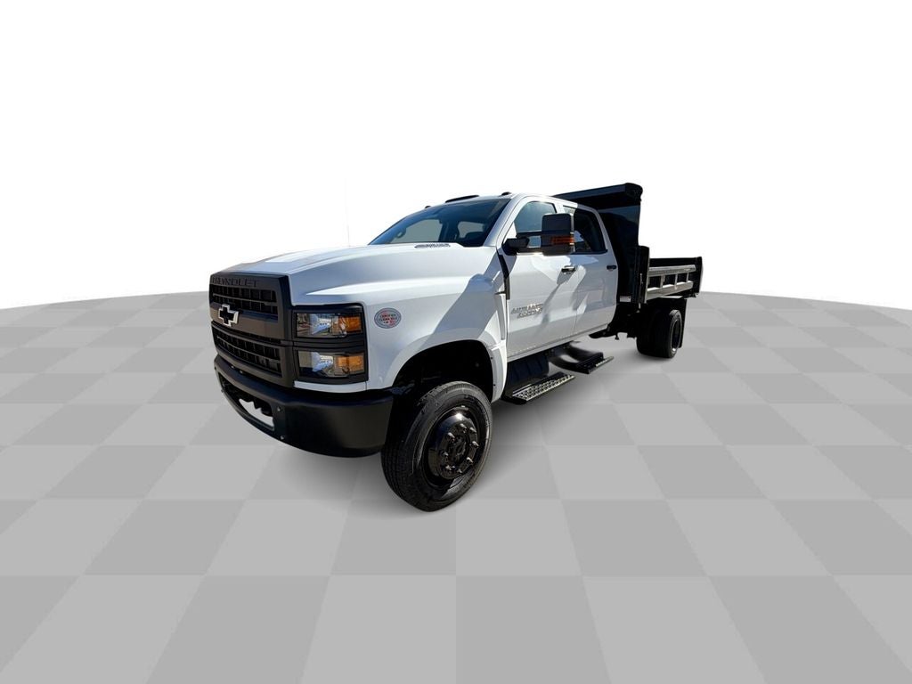 2024 Chevrolet Silverado 5500 HD Work Truck