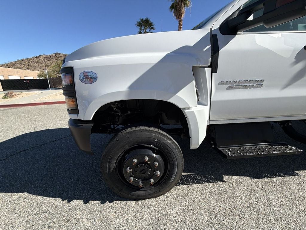 2024 Chevrolet Silverado 5500 HD Work Truck