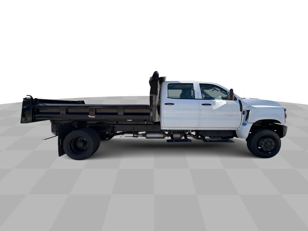 2024 Chevrolet Silverado 5500 HD Work Truck
