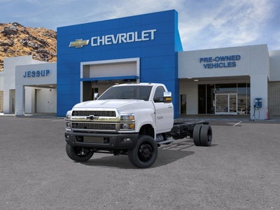 2025 Chevrolet Silverado 5500 HD Work Truck