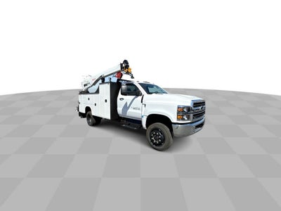 2024 Chevrolet Silverado 6500 HD Work Truck