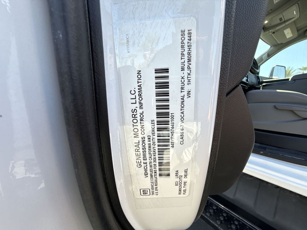 2024 Chevrolet Silverado 6500 HD Work Truck