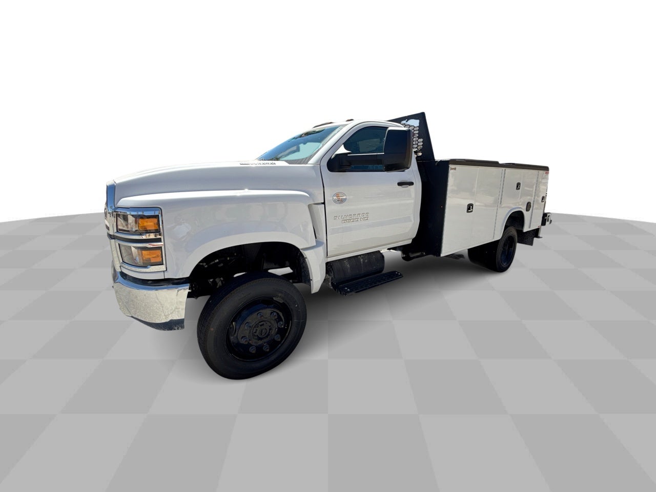 2024 Chevrolet Silverado 6500 HD Work Truck