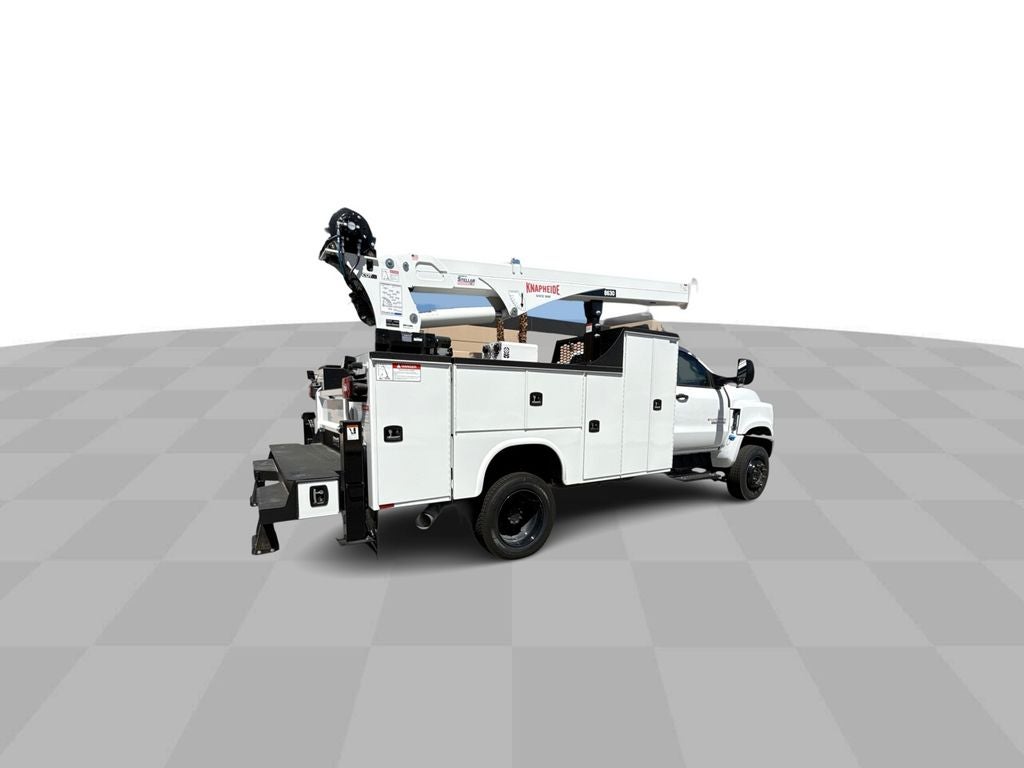 2024 Chevrolet Silverado 6500 HD Work Truck