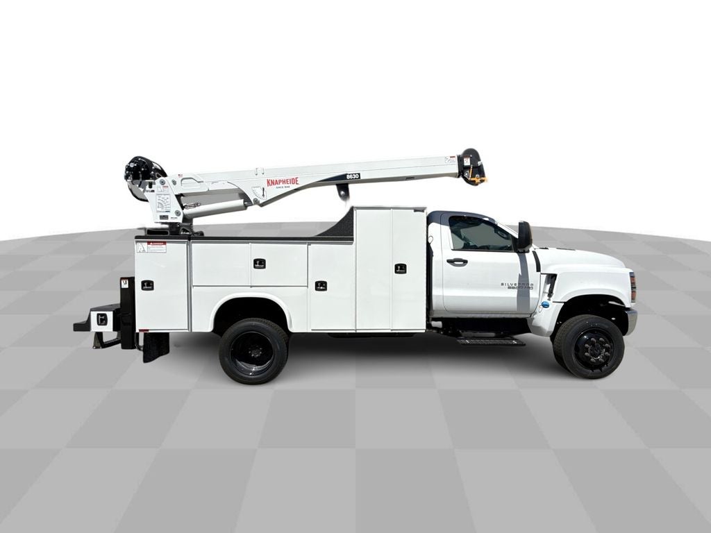 2024 Chevrolet Silverado 6500 HD Work Truck