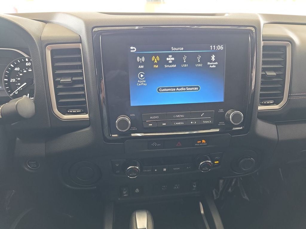 2024 Nissan Frontier Crew Cab Long Bed SV 4x2