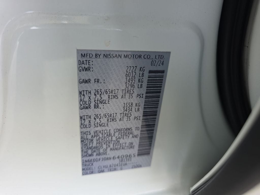 2024 Nissan Frontier Crew Cab Long Bed SV 4x2