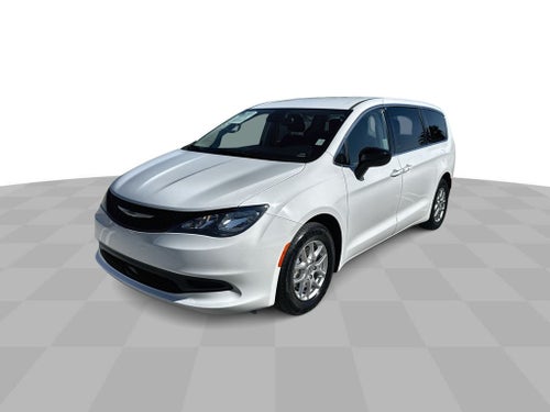 2024 Chrysler Voyager LX