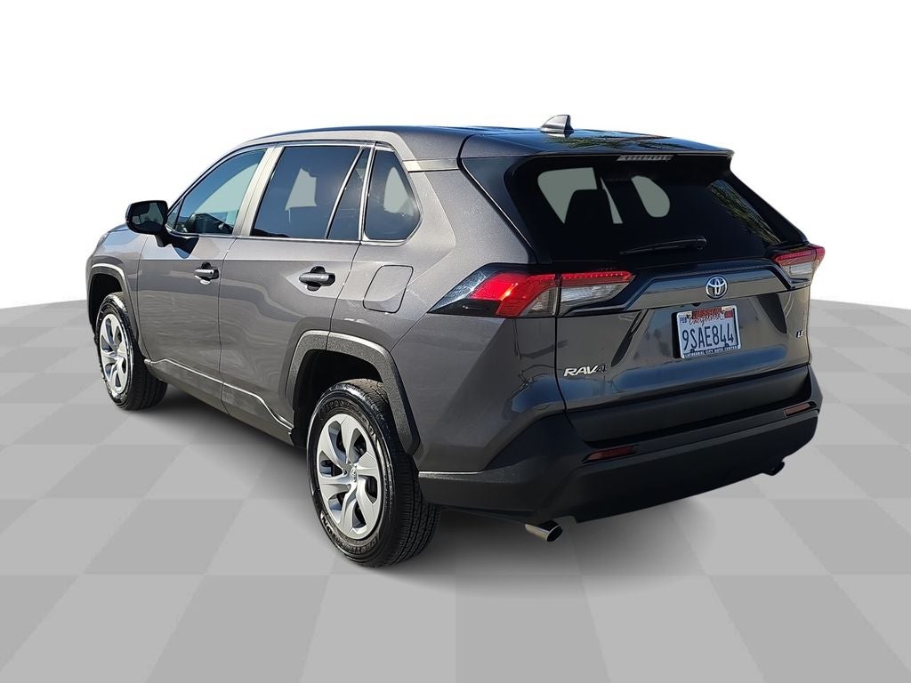 2025 Toyota RAV4 LE