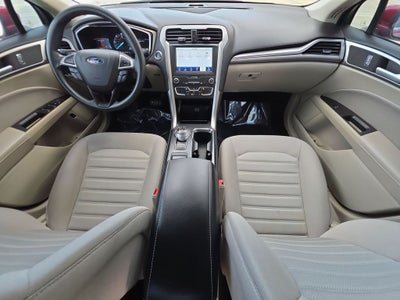 2020 Ford Fusion Hybrid SE