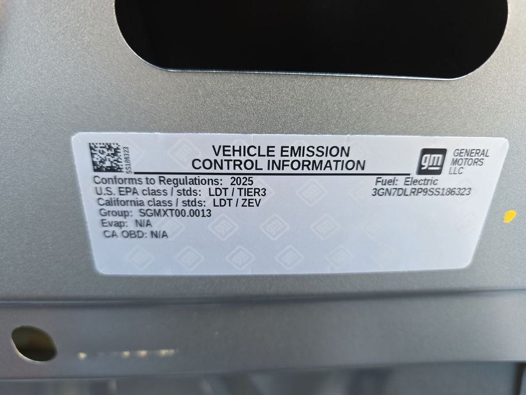 2025 Chevrolet Equinox EV LT