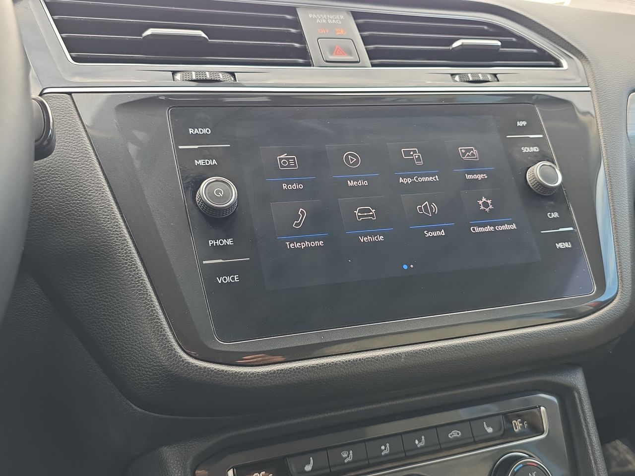 2019 Volkswagen Tiguan 2.0T SE