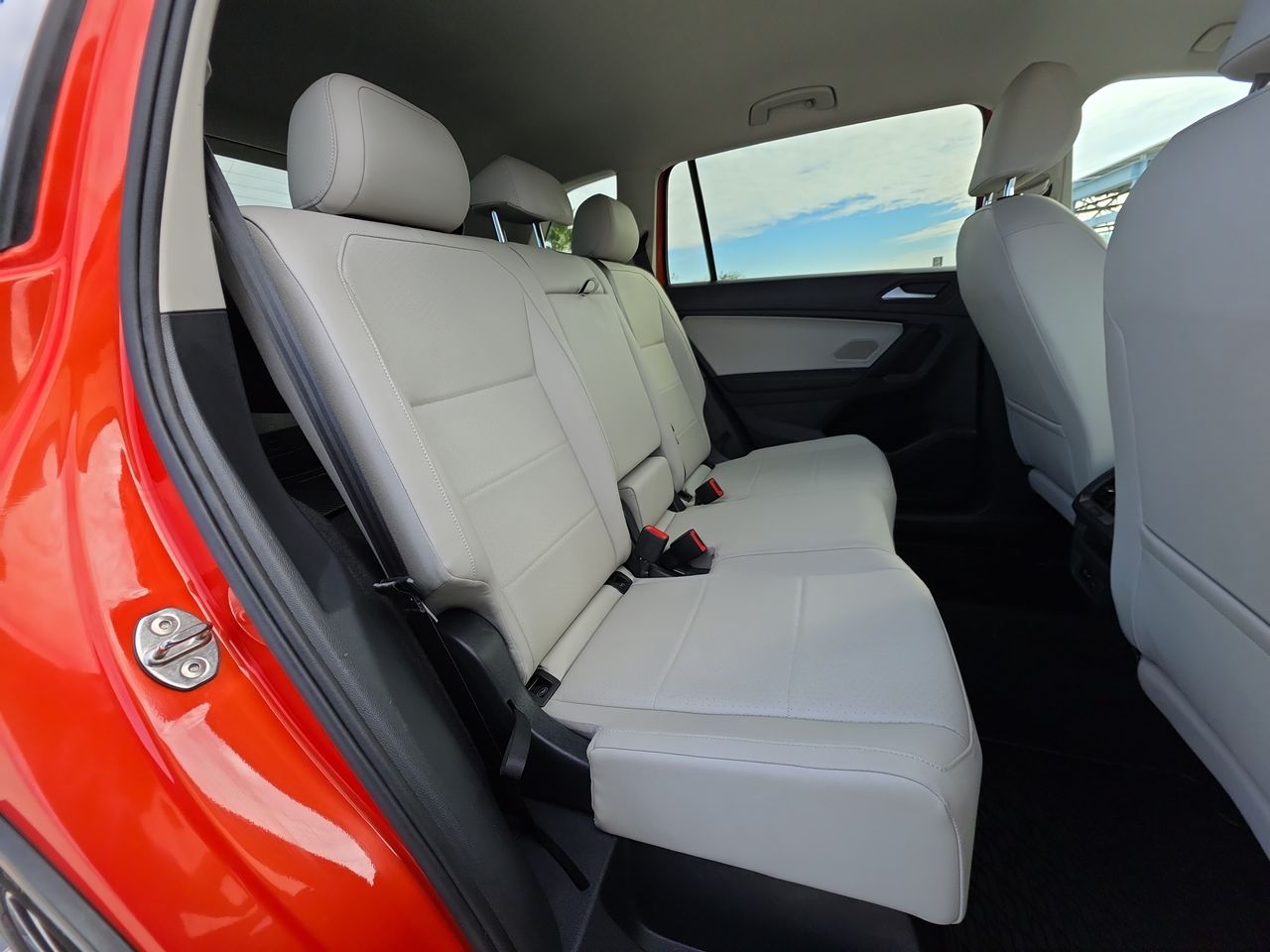 2019 Volkswagen Tiguan 2.0T SE