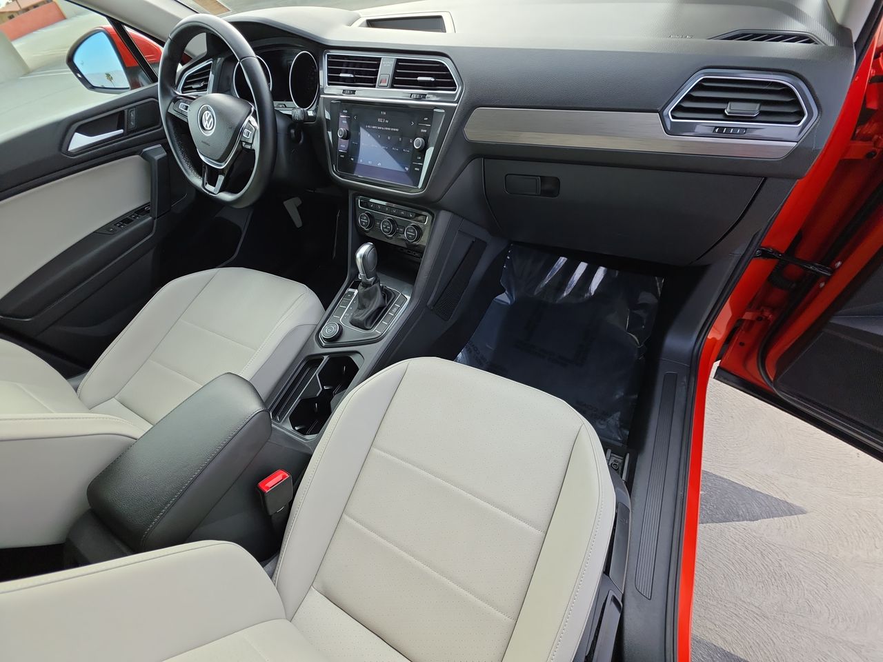 2019 Volkswagen Tiguan 2.0T SE