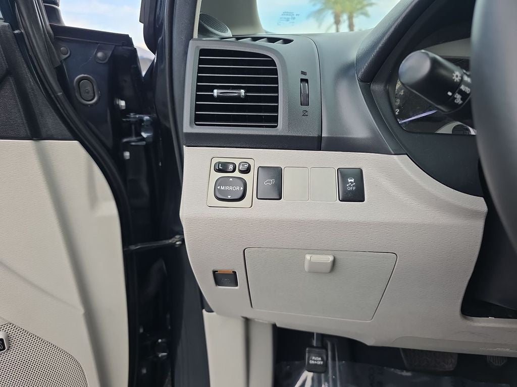 2015 Toyota Venza XLE