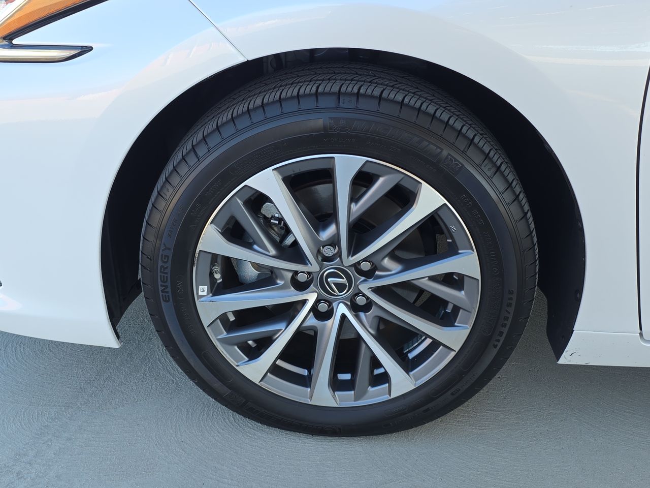 2025 Lexus ES 350 ES 350