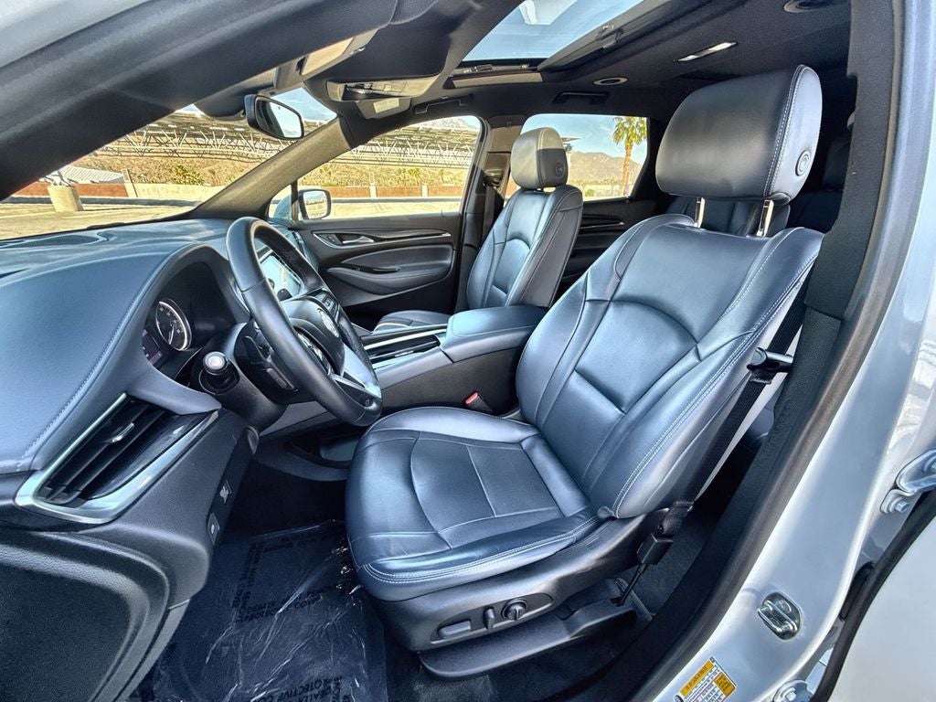 2022 Buick Enclave Essence