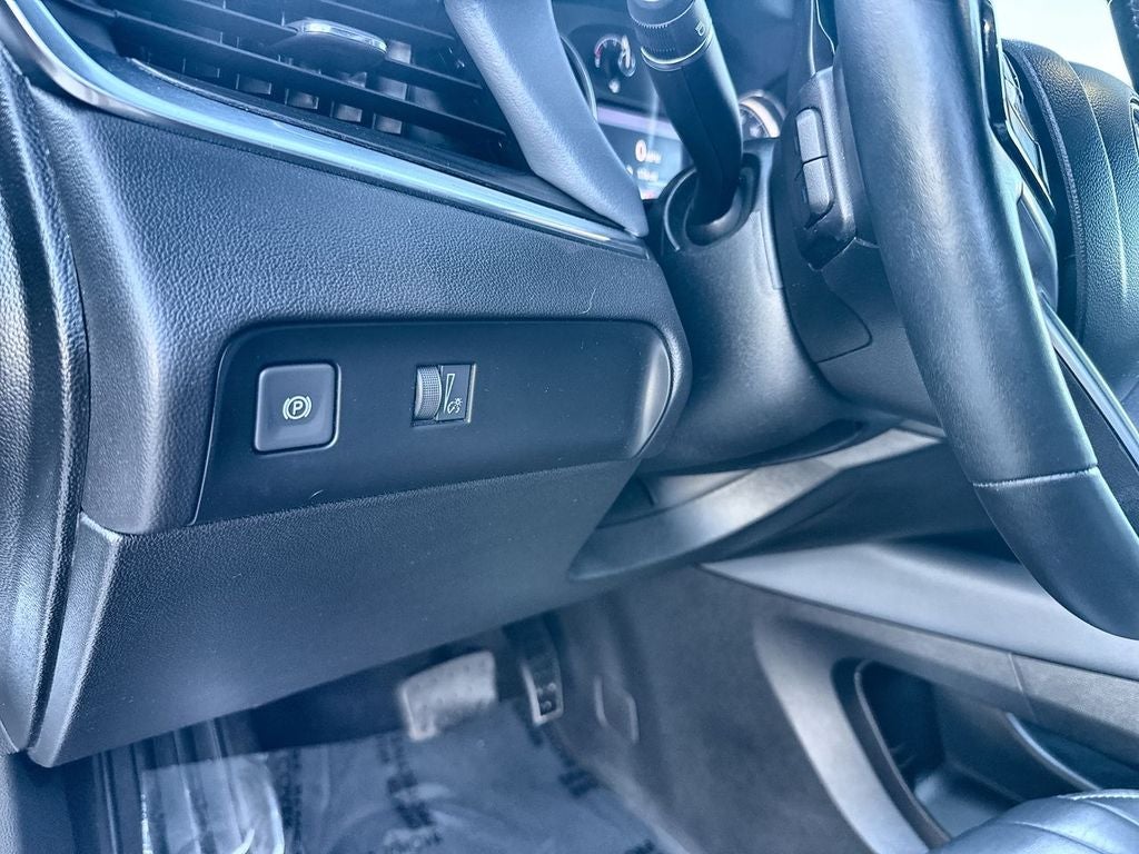 2022 Buick Enclave Essence