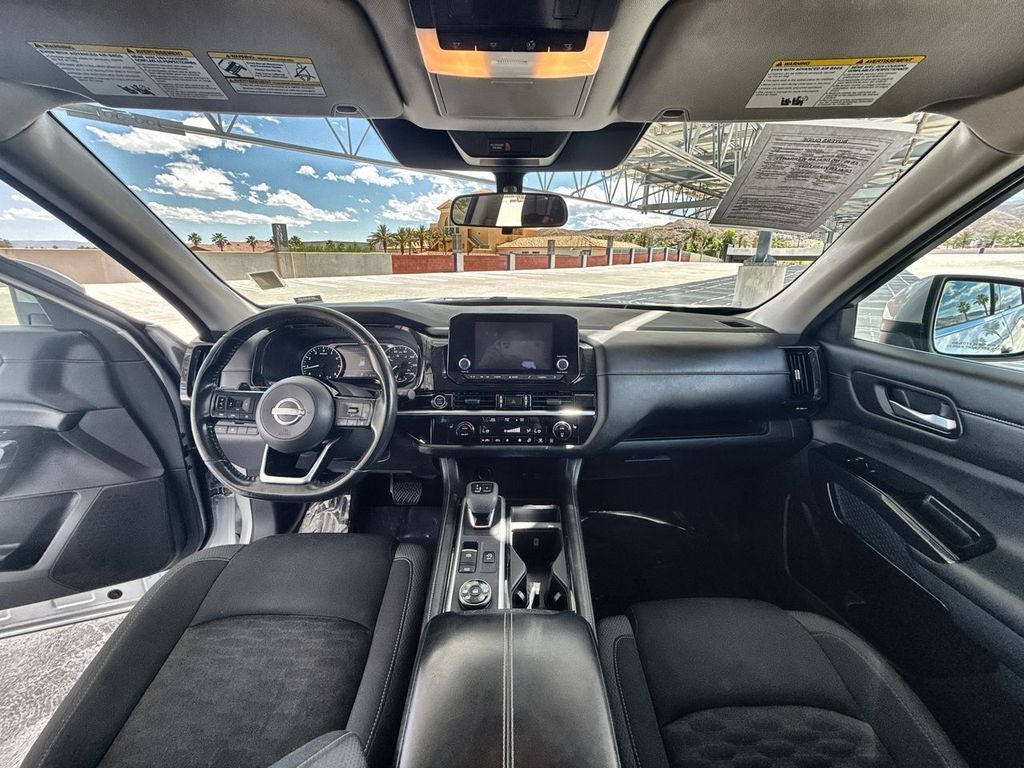 2022 Nissan Pathfinder SV 4WD