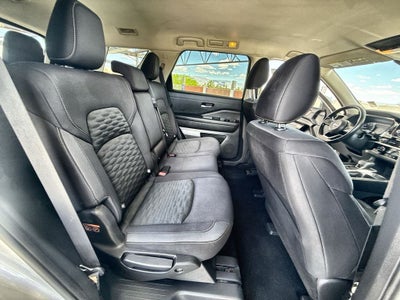 2022 Nissan Pathfinder SV 4WD